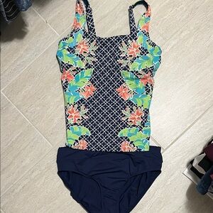 Lands' End Navy Floral Tankini Swimsuit Size 12D/12
